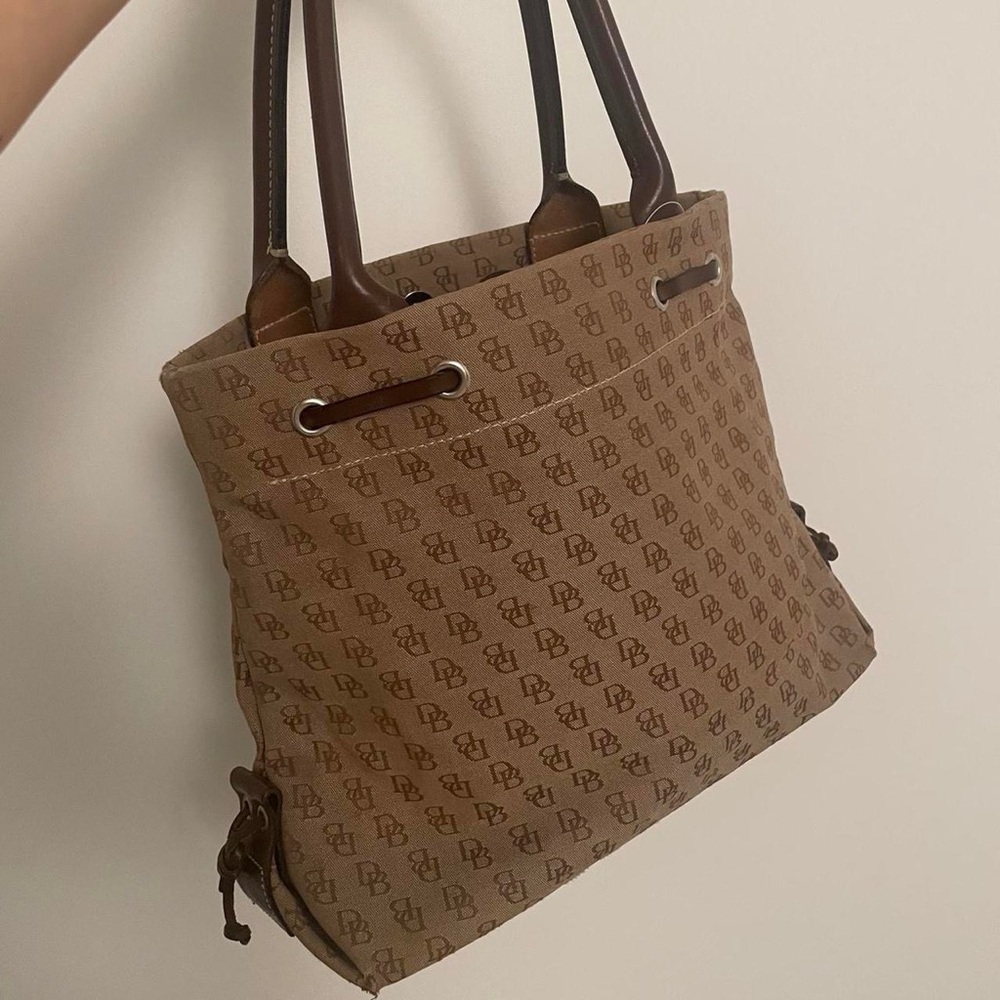 Dooney and bourke Vintage tote bag